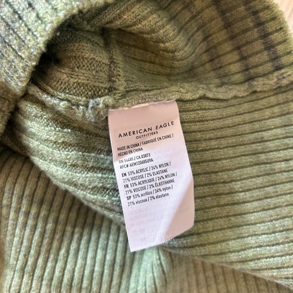 American Eagle Women's V Neck Ribbed Crop Sweater Cross Wrap Green Sz Small LN - Picture 5 of 5